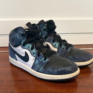 Nike Air Jordan 1 Retro High OG Tie Dye, Kids size 3